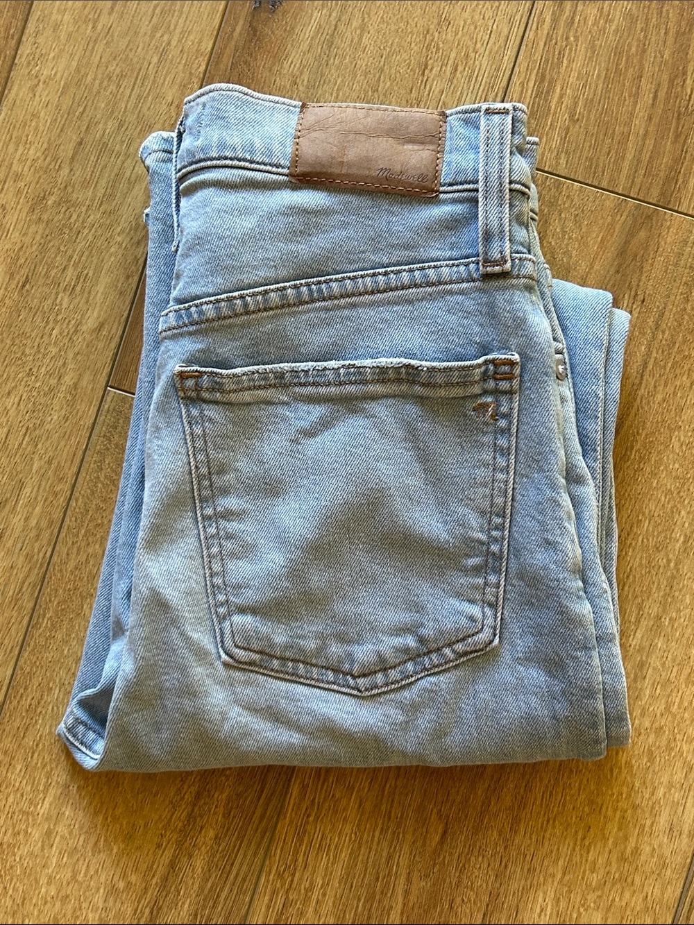 Madewell the perfect vintage straight jeans Light Blue Women's Jeans size 24
